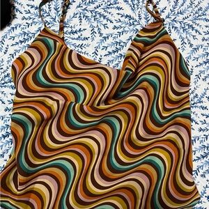 Retro Wave Pattern Camisole Top